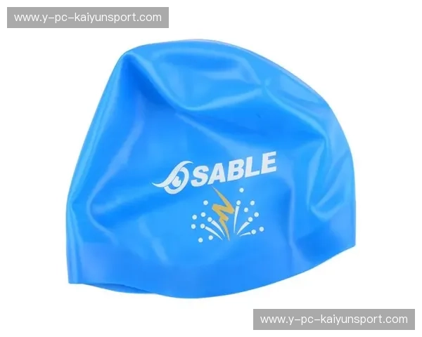 田径泳帽:跨界运动的新潮装备,速度与舒适的完美融合